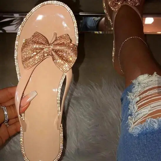 Roos | Damskie klapki japonki z kokardką i kryształkami | Brokatowe płaskie sandały | Letnie klapki glamour
